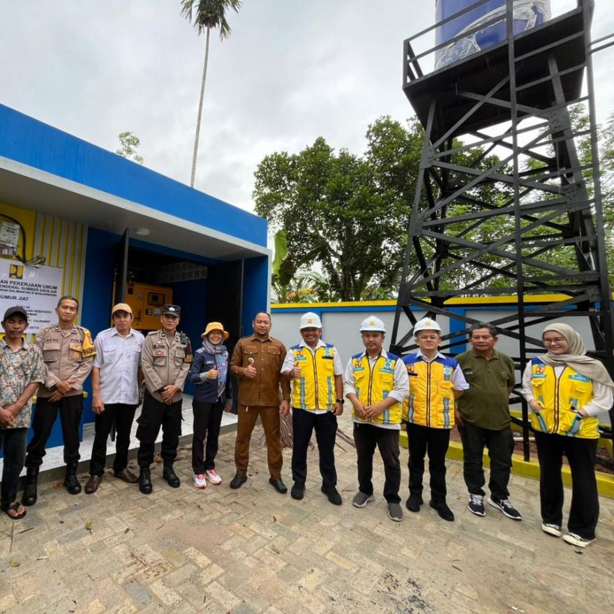 BWS PROVINSI KALSEL TINJAU LANGSUNG PEMANFAATAN SUMUR BOR UNTUK PERTANIAN DI DESA BAWAHAN SEBERANG